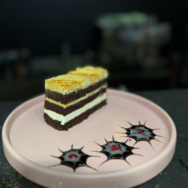 KARAMELLİ CAKE